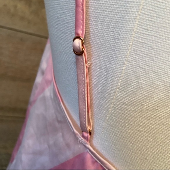 Victoria’s Secret pink striped low back camisole in size small - Picture 5 of 7
